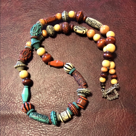 Necklace and bracelet-EUC - Picture 5 of 12